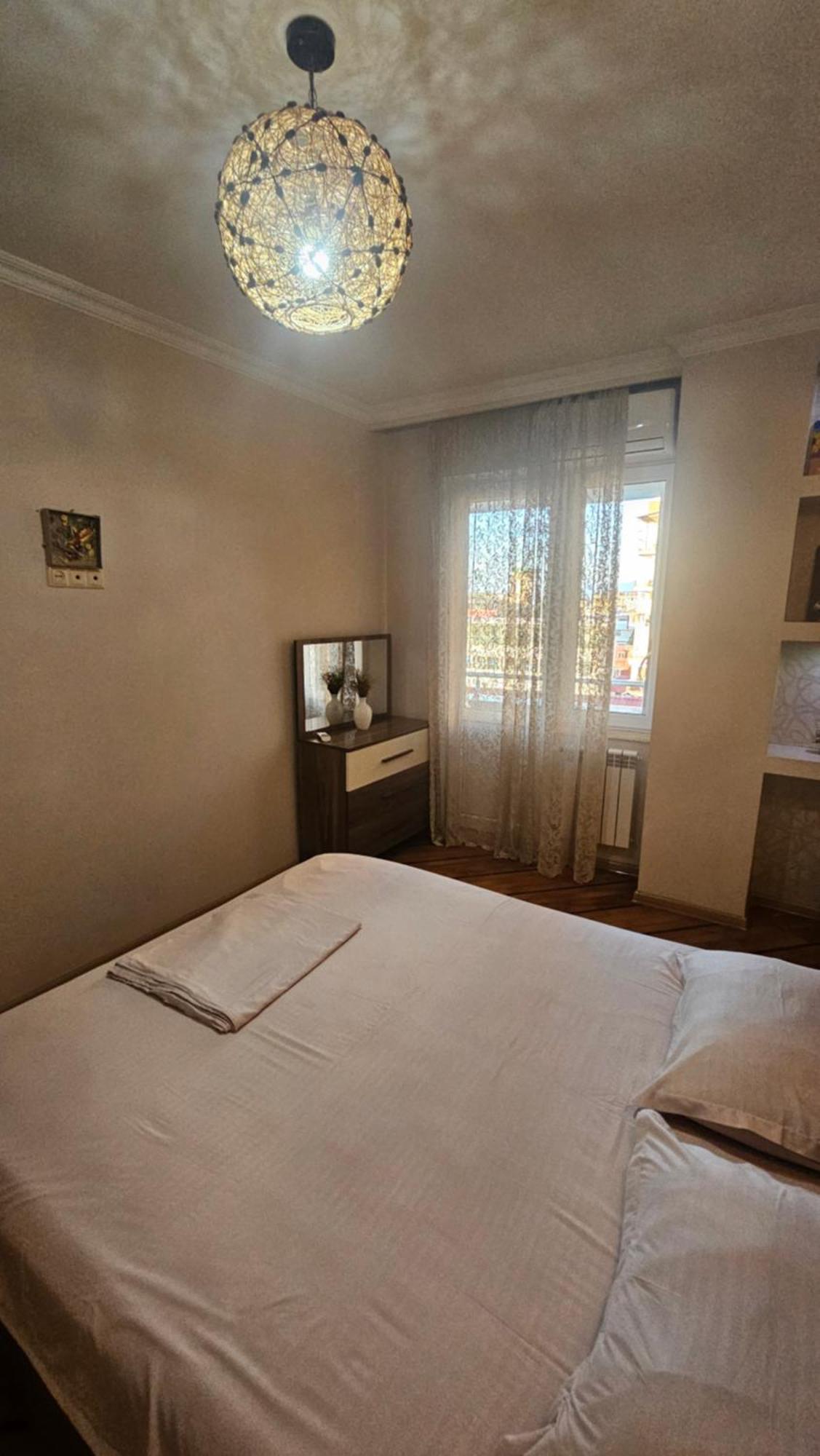 Nukri-2017 Apartment Batumi Exterior photo